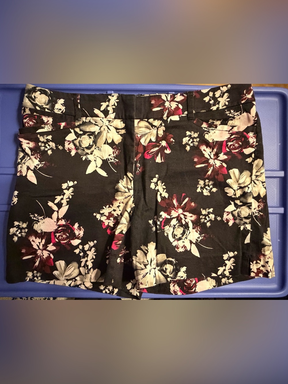 WHBM Black Floral Casual Shorts